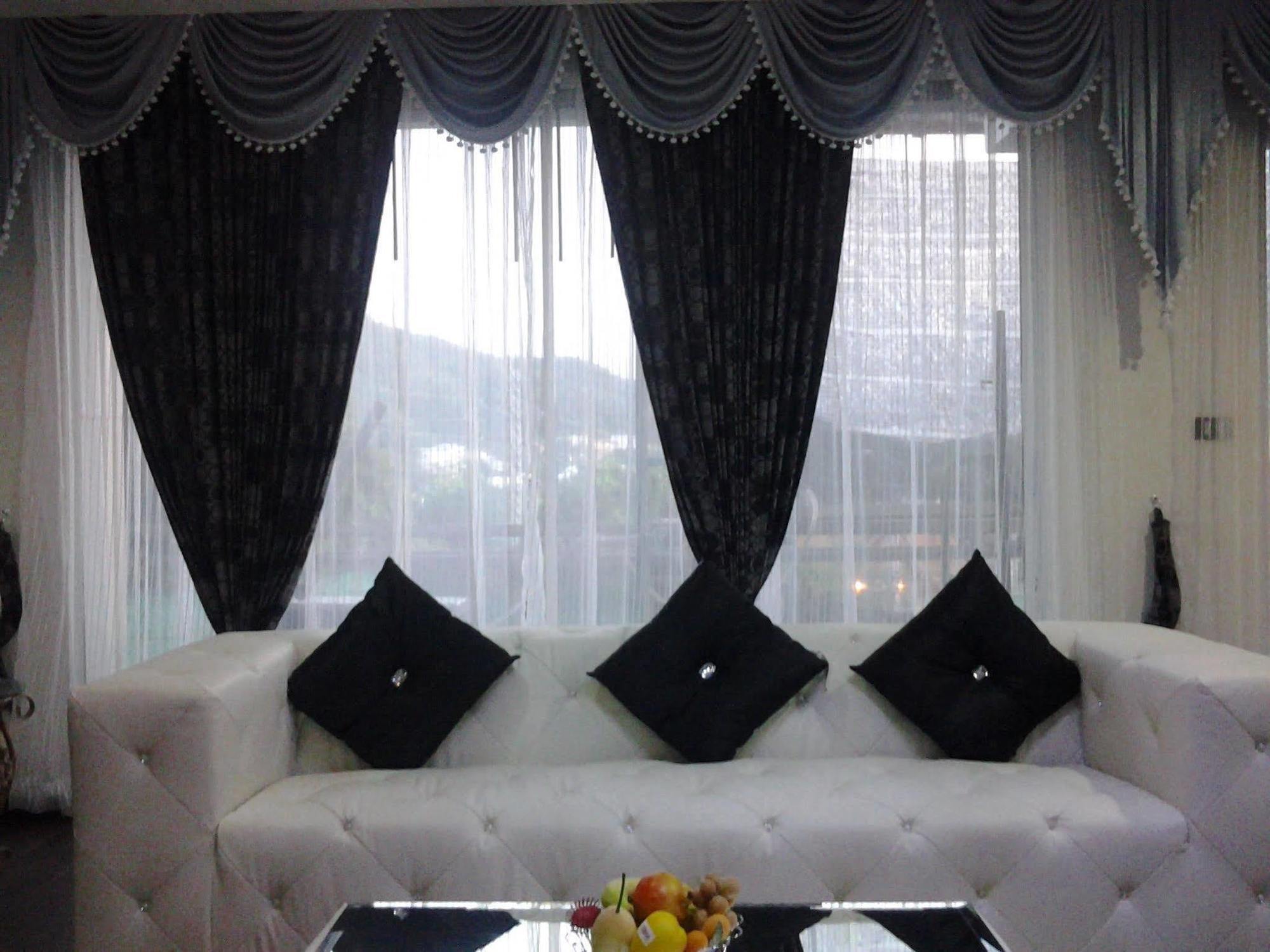 Ferienwohnung Goldstone Residency Patong , Phuket Exterior foto