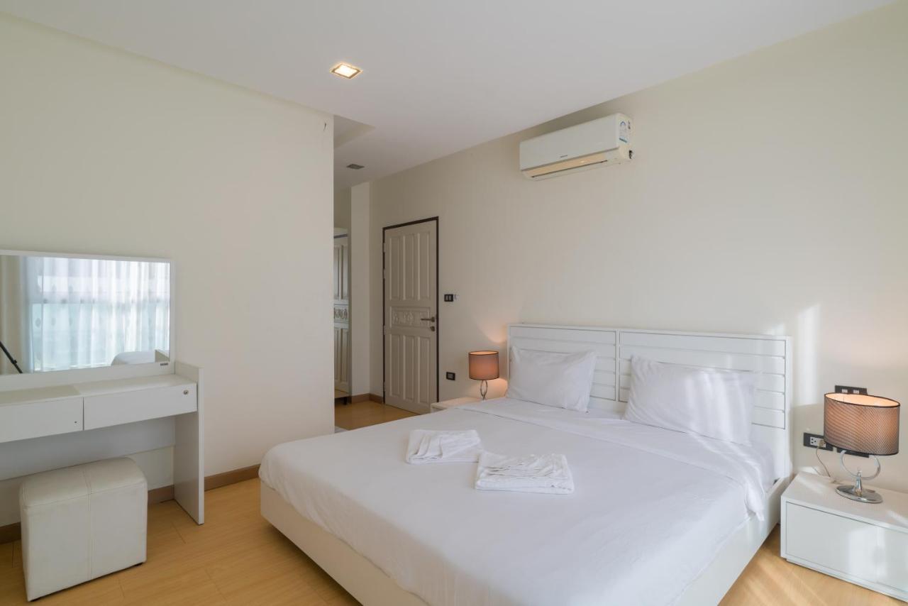 Ferienwohnung Goldstone Residency Patong , Phuket Exterior foto