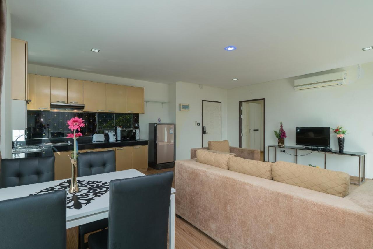 Ferienwohnung Goldstone Residency Patong , Phuket Exterior foto